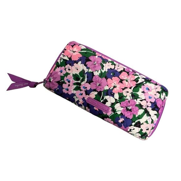 Vera Bradley Accordion Wallet Flower Garden NWOT - Picture 1 of 5